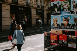 Découvrez comment générer des leads efficaces à Lyon grâce aux campagnes Ads. Suivez nos conseils et stratégies pour booster votre acquisition client localement.