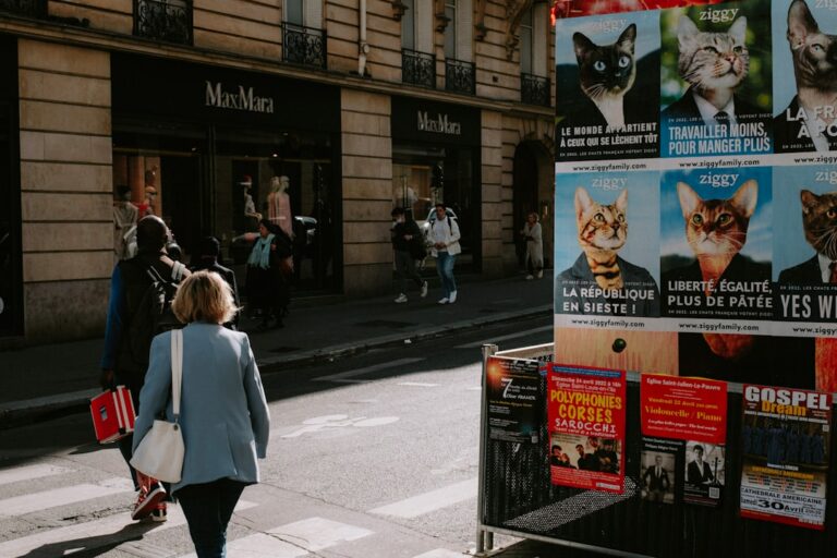 Découvrez comment générer des leads efficaces à Lyon grâce aux campagnes Ads. Suivez nos conseils et stratégies pour booster votre acquisition client localement.