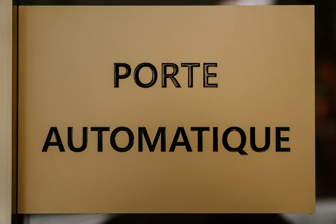 Découvrez les 3 secteurs clés à Nice qui adoptent l’automatisation IA pour transformer leur compétitivité et innover dans un environnement technologique en pleine évolution.