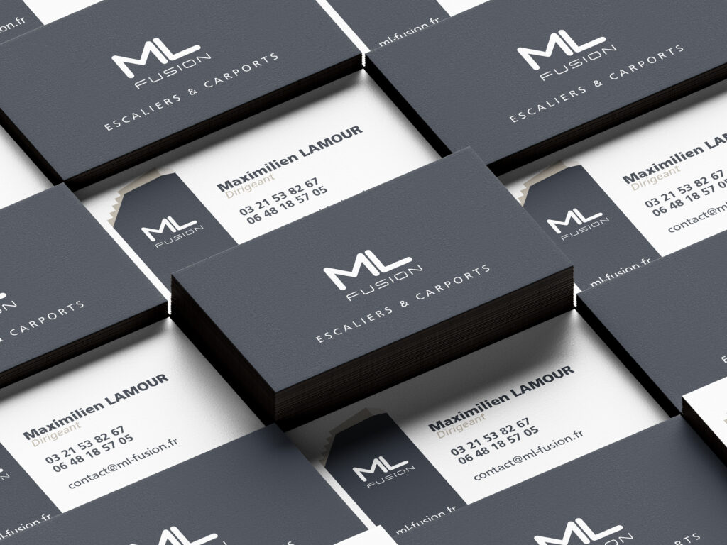 Cartes de visite professionnelles ML Fusion présentées en mockup sur fond sombre, avec logo et identité visuelle élégante.
