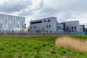Découvrez comment les data centers influencent votre PME et optimisez vos opérations avec l'IA. En savoir plus ici.